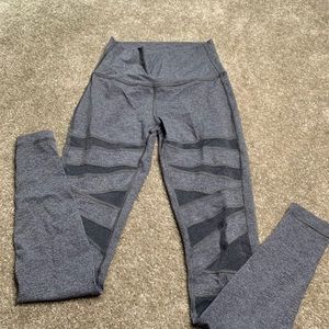 Gray full length lululemon leggings size 6